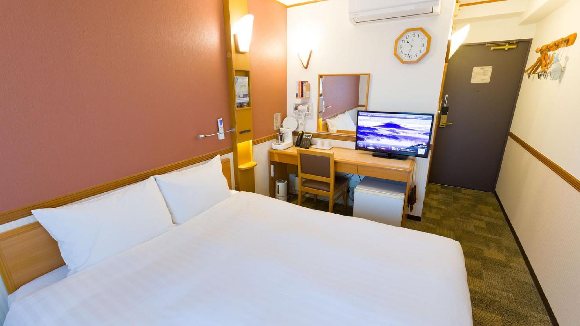 Toyoko Inn Kanazawa Kenrokuen Korimbo Δωμάτιο φωτογραφία